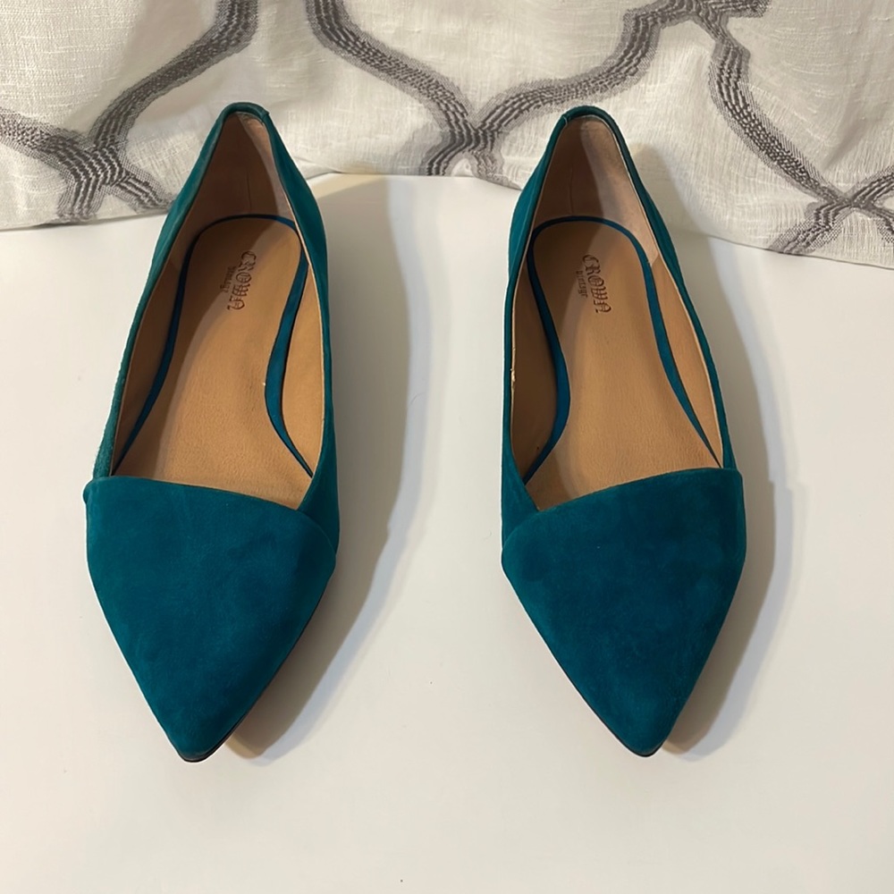 Crown Vintage Teal Velvet Flats - Womens 8